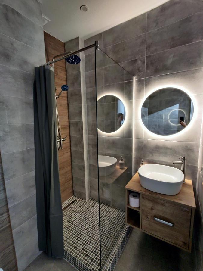 Wood Apartment Odessa Ngoại thất bức ảnh