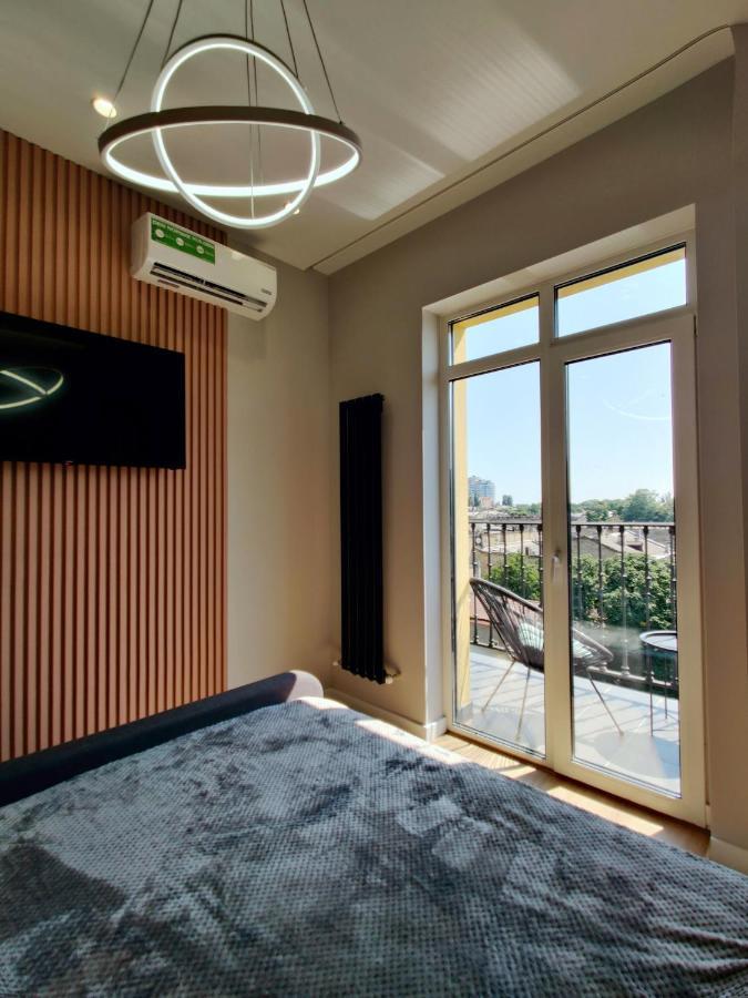 Wood Apartment Odessa Ngoại thất bức ảnh